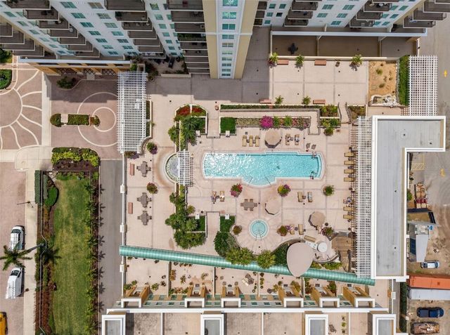 800 N TAMIAMI TRAIL 1217, Sarasota, FL 34236