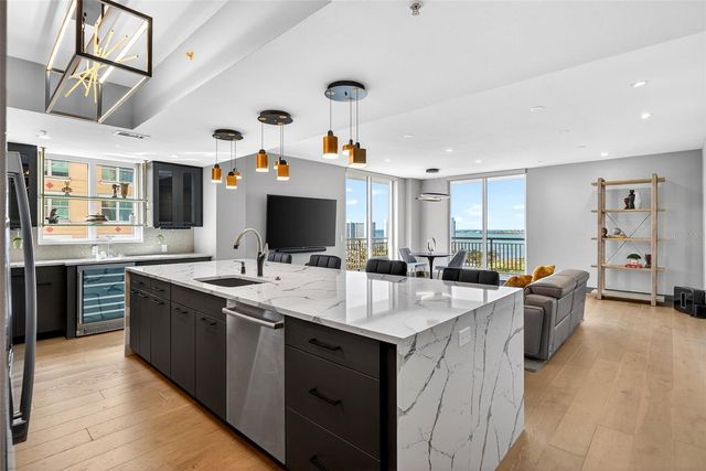 800 N TAMIAMI TRAIL 1217, Sarasota, FL 34236