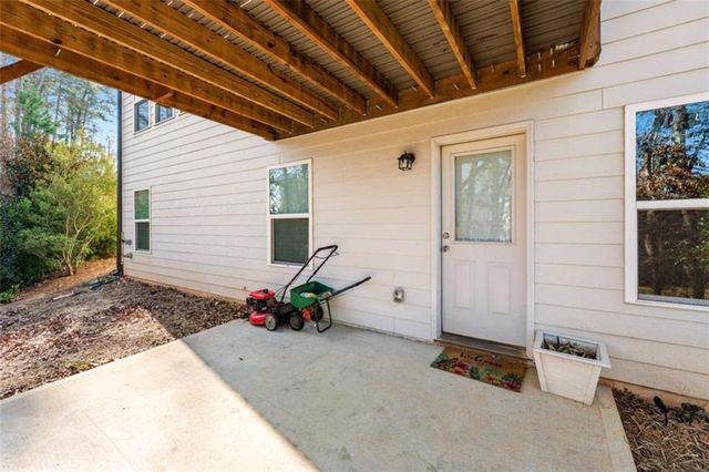 97 Brookstone Court, Acworth, GA 30101