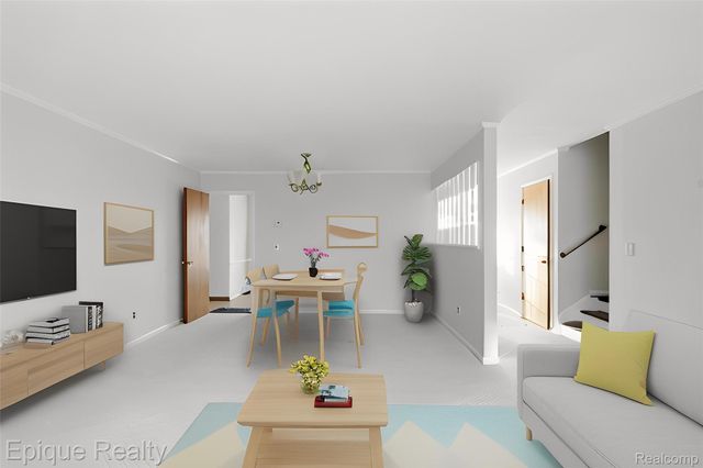 7335 Coach Lane, West Bloomfield Charter Township, MI 48322