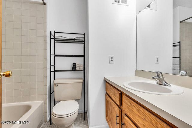 266 Silver Lane, Old Bridge, NJ 08857