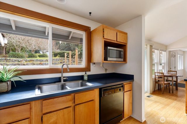 1287 Hideaway Lane, Oak Harbor, WA 98277