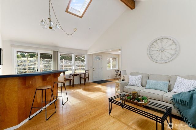 1287 Hideaway Lane, Oak Harbor, WA 98277