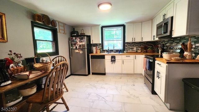 5 W Shaytown Rd, Sandyston Twp., NJ 07827