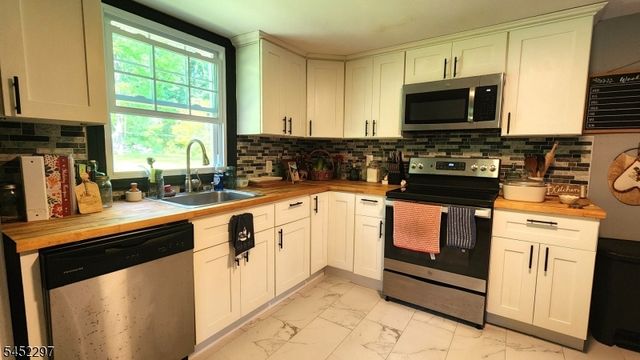 5 W Shaytown Rd, Sandyston Twp., NJ 07827