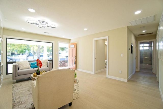 13742 Highwood Drive, San Jose, CA 95127