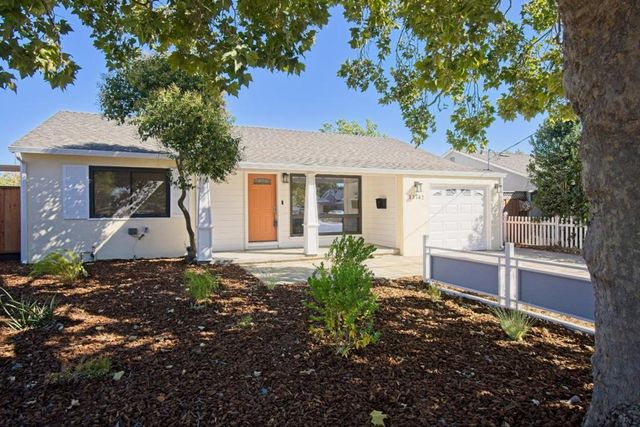 13742 Highwood Drive, San Jose, CA 95127