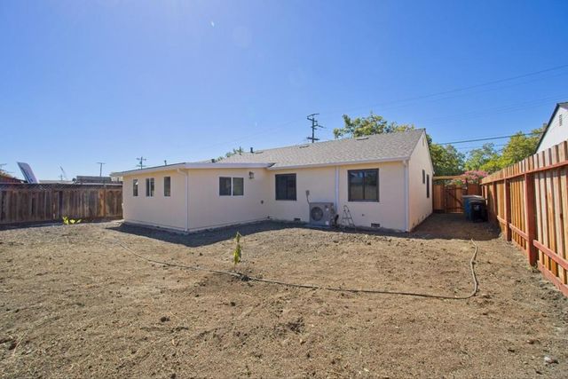13742 Highwood Drive, San Jose, CA 95127