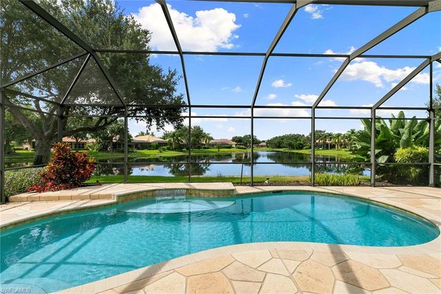 6920 Bent Grass DR, Naples, FL 34113
