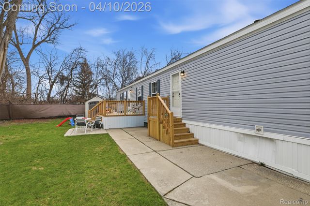 1261 Christine Terrace, Madison Heights, MI 48071