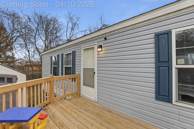 1261 Christine Terrace, Madison Heights, MI 48071