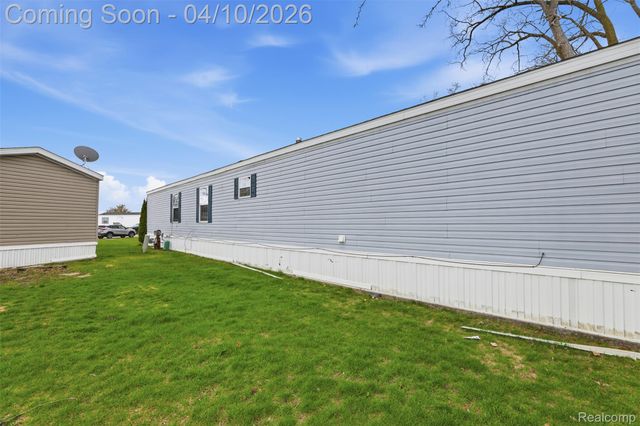 1261 Christine Terrace, Madison Heights, MI 48071