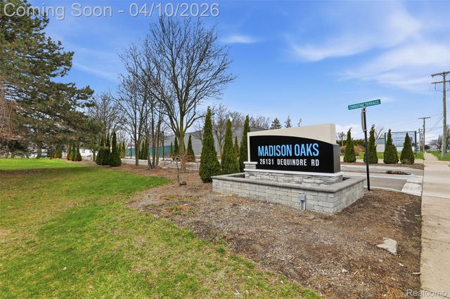 1261 Christine Terrace, Madison Heights, MI 48071