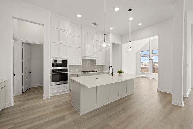 2608 Alyssa Street, Burleson, TX 76028