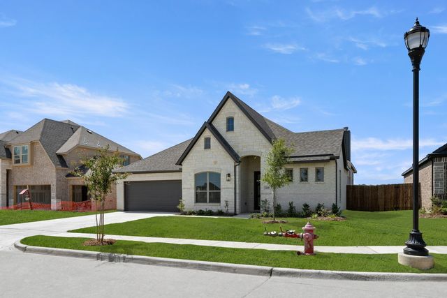 2608 Alyssa Street, Burleson, TX 76028