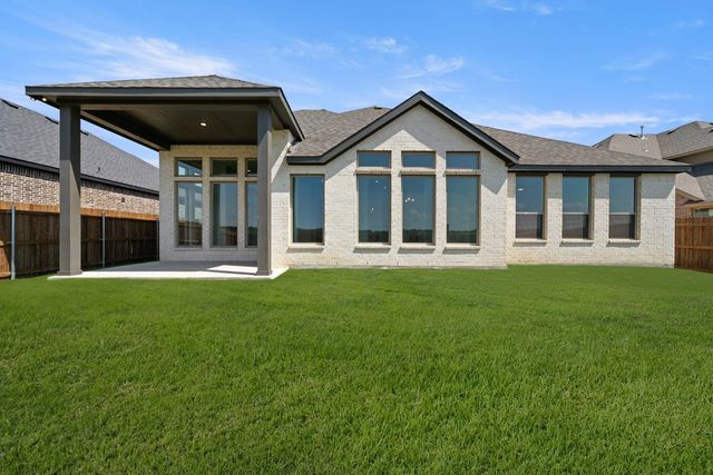 2608 Alyssa Street, Burleson, TX 76028
