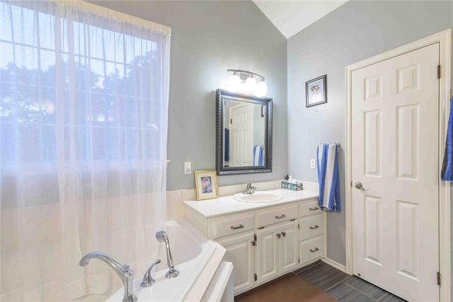 7000 NE 104th Street, Oklahoma City, OK 73151