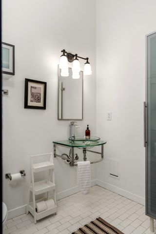 239 Rep John Lewis Way N Apt 201, Nashville, TN 37219