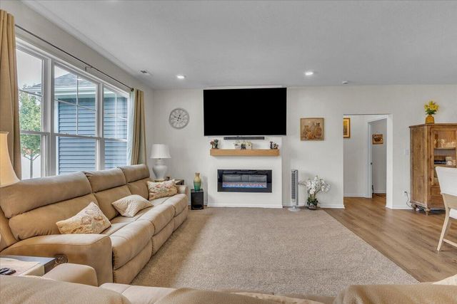 7836 E 118th Avenue, Crown Point, IN 46307