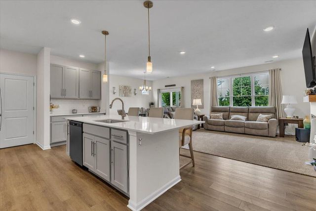 7836 E 118th Avenue, Crown Point, IN 46307