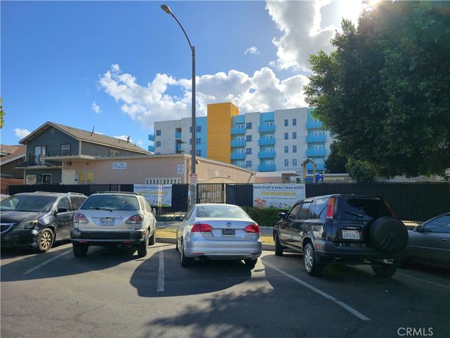 1425 Elm, Long Beach, CA 90813