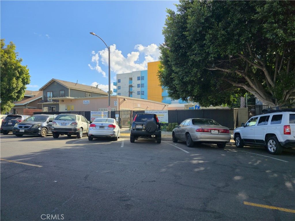 1425 Elm, Long Beach, CA 90813