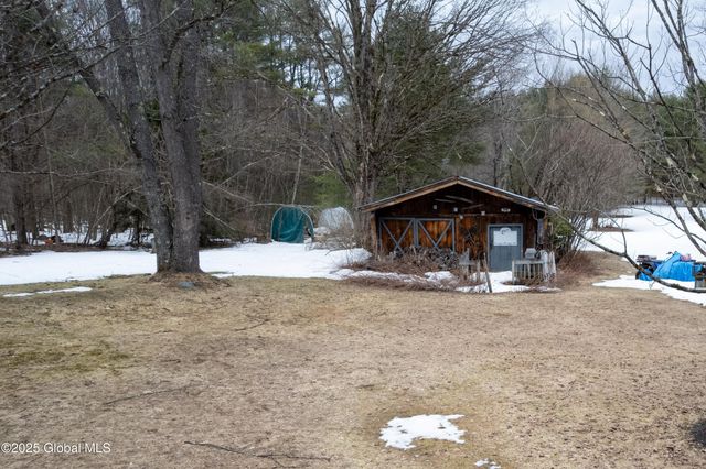 3183 State Highway 10, Ephratah, NY 12095