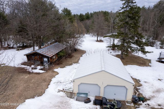 3183 State Highway 10, Ephratah, NY 12095