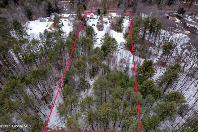3183 State Highway 10, Ephratah, NY 12095