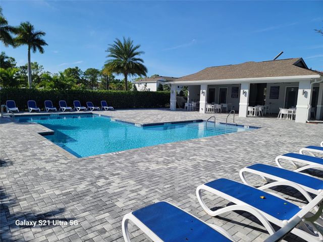 4518 Dow Lane, Lake Worth, FL 33463