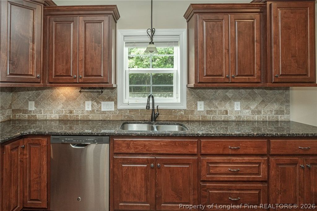 2428 Amigo Drive, Fayetteville, NC 28305 — photo 11