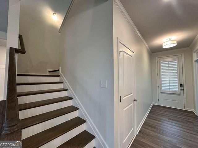 24 Knollwood Way NW, Cartersville, GA 30121