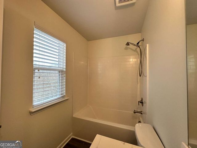 24 Knollwood Way NW, Cartersville, GA 30121