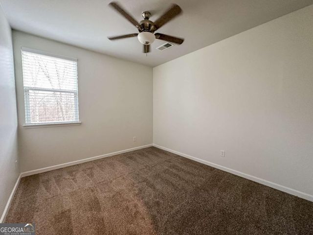 24 Knollwood Way NW, Cartersville, GA 30121