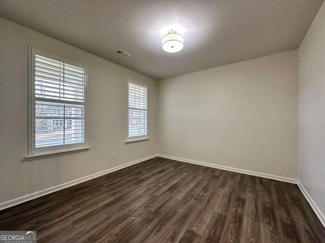 24 Knollwood Way NW, Cartersville, GA 30121