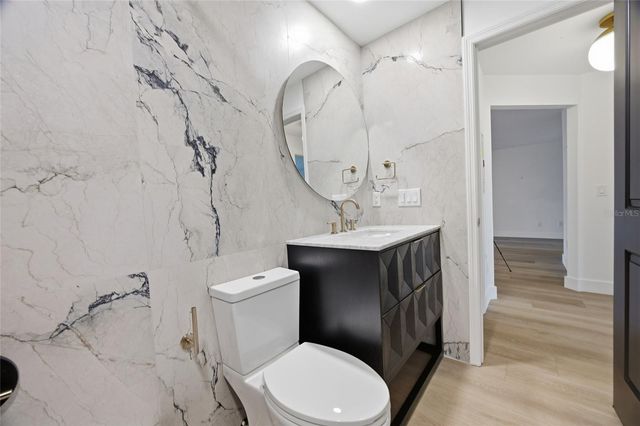 13025 VILLAGE CHASE CIRCLE, Tampa, FL 33618