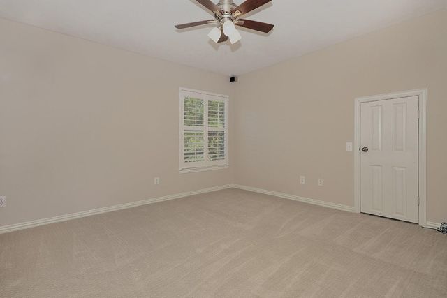 79 French Oaks, The Woodlands, TX 77382