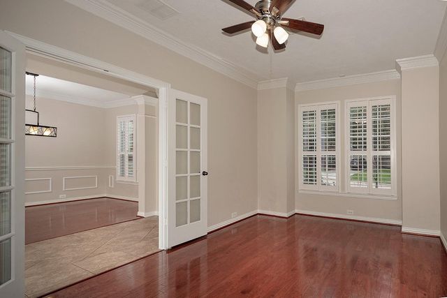 79 French Oaks, The Woodlands, TX 77382