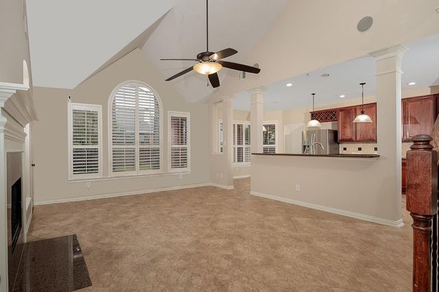 79 French Oaks, The Woodlands, TX 77382