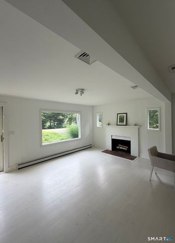 69 Garnet Park Road, Madison, CT 06443