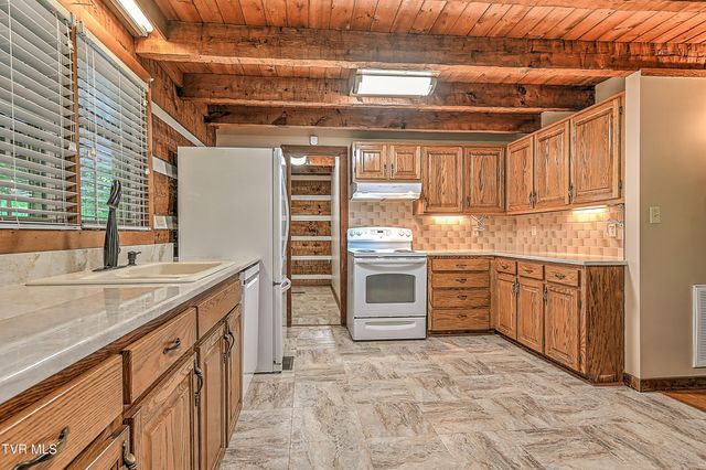 375 Lick Hollow Road, Greeneville, TN 37743