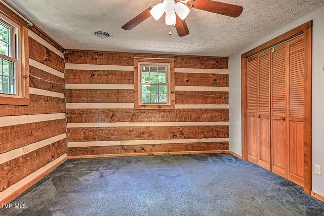 375 Lick Hollow Road, Greeneville, TN 37743