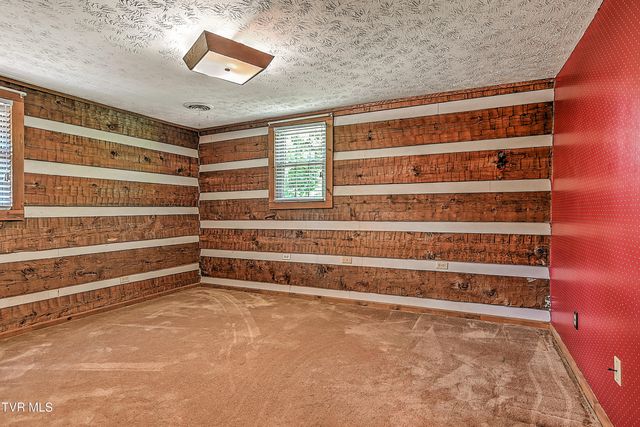 375 Lick Hollow Road, Greeneville, TN 37743