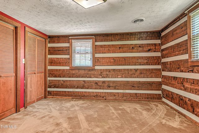 375 Lick Hollow Road, Greeneville, TN 37743
