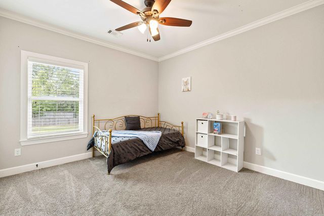 2401 Aberdeen Drive, Bryant, AR 72019