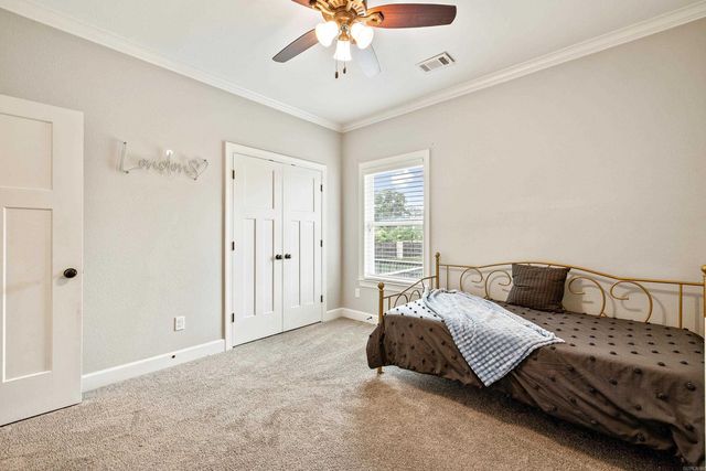 2401 Aberdeen Drive, Bryant, AR 72019