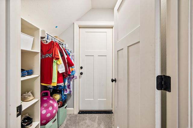 2401 Aberdeen Drive, Bryant, AR 72019