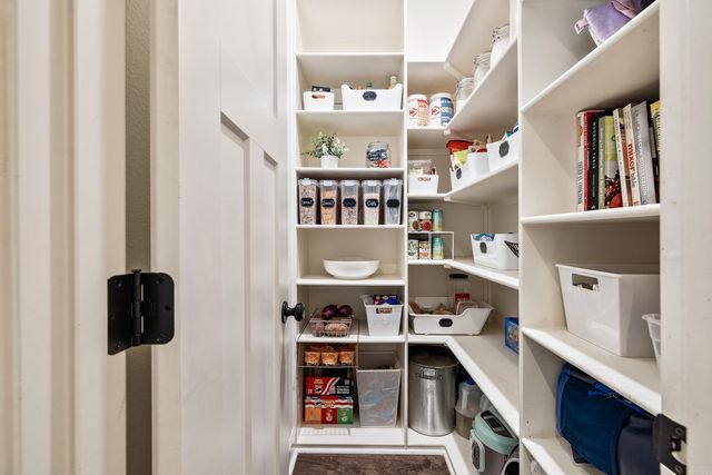 2401 Aberdeen Drive, Bryant, AR 72019