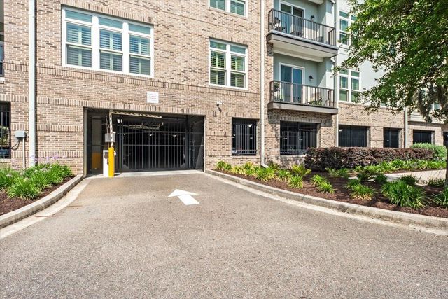 125 Pier View Street Unit 407, Daniel Island, SC 29492