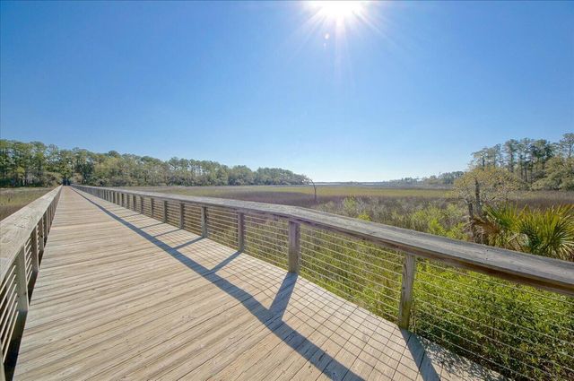125 Pier View Street Unit 407, Daniel Island, SC 29492